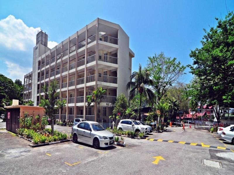 Bayu Emas Apartment By Wellington Resorts Batu Feringgi Exterior foto