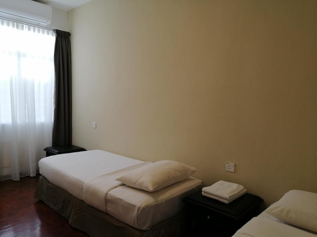 Bayu Emas Apartment By Wellington Resorts Batu Feringgi Exterior foto